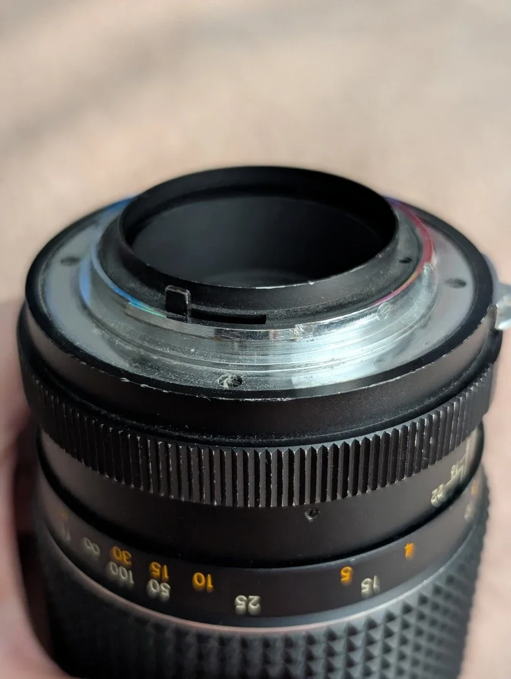 Miida 135mm f/2.8 telephoto manual lens with loose hood